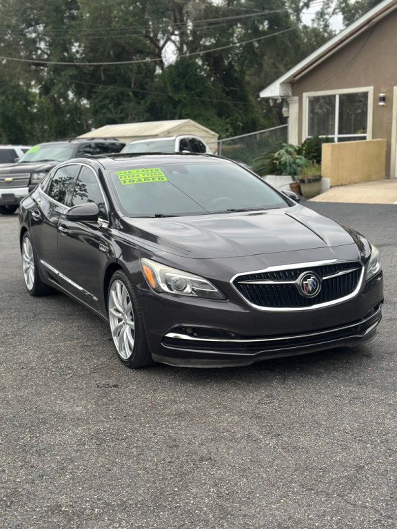 2017 Buick Lacrosse Image 2