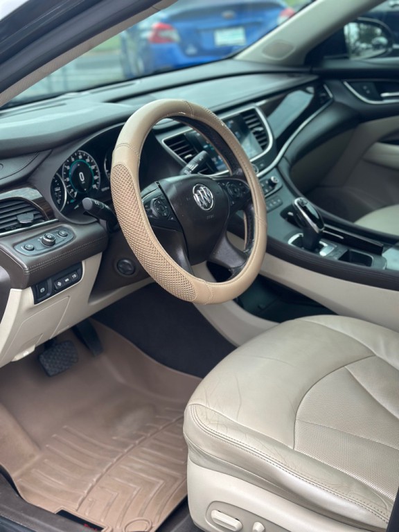 2017 Buick Lacrosse Image 7