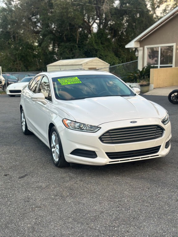 2016 Ford Fusion Image 2