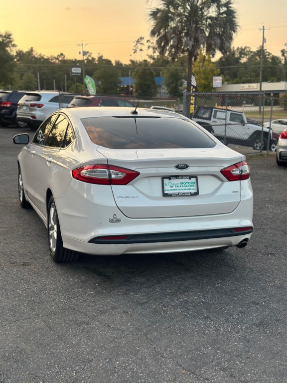 2016 Ford Fusion Image 5