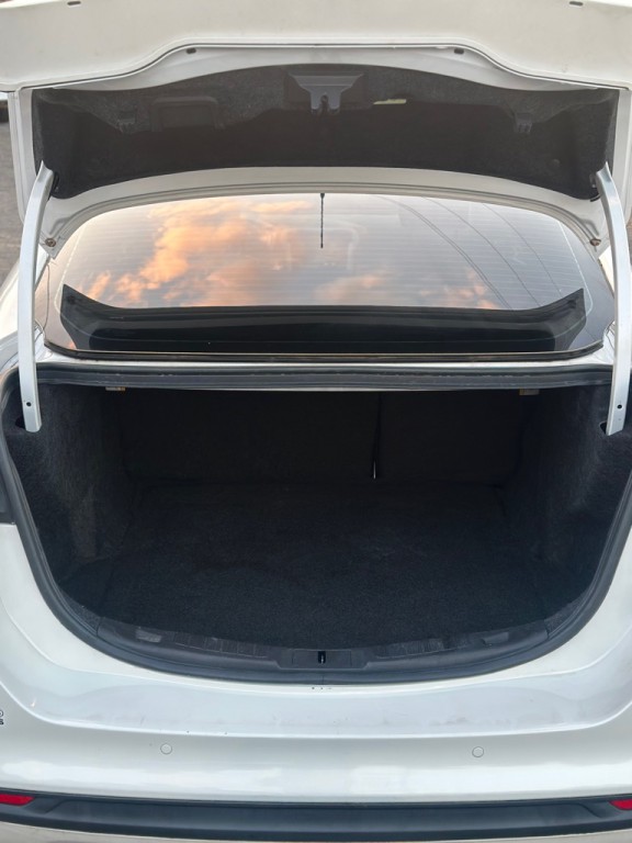 2016 Ford Fusion Image 18