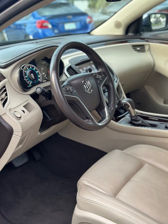 2015 Buick Lacrosse Image 7