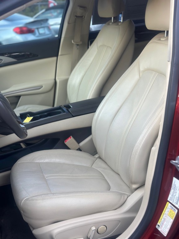 2014 Lincoln MKZ Image 8