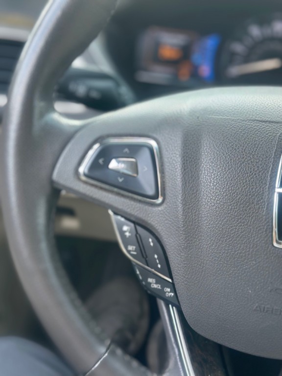 2014 Lincoln MKZ Image 11