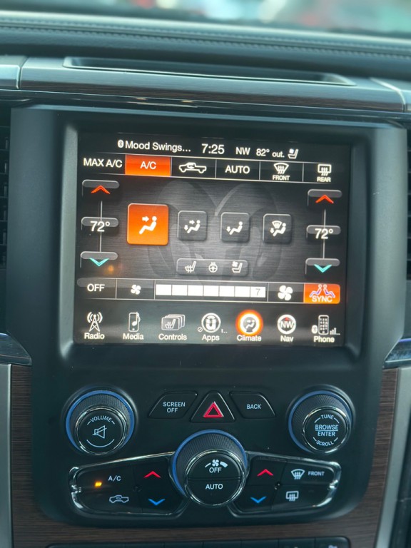 2016 RAM 1500 Image 12