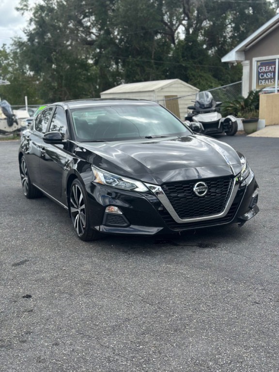 2019 Nissan Altima Image 2