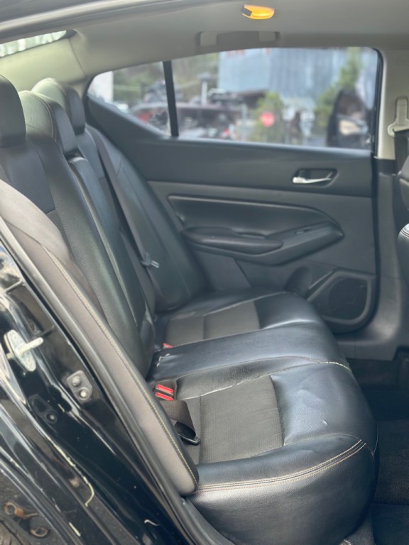 2019 Nissan Altima Image 17