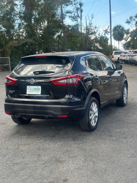 2020 Nissan Rogue Image 4