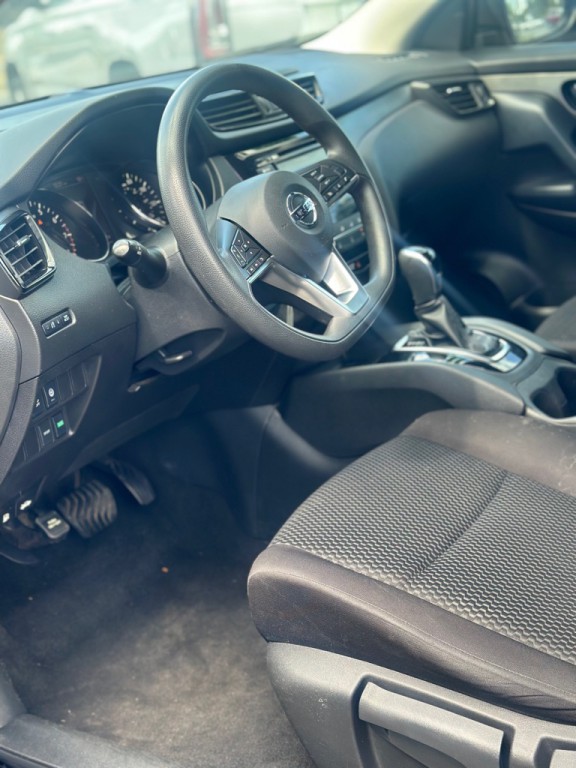 2020 Nissan Rogue Image 7