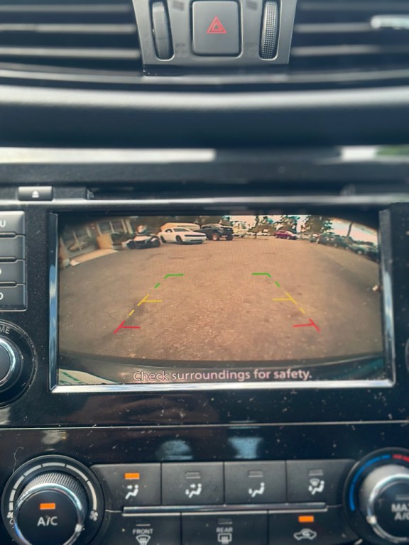 2020 Nissan Rogue Image 13