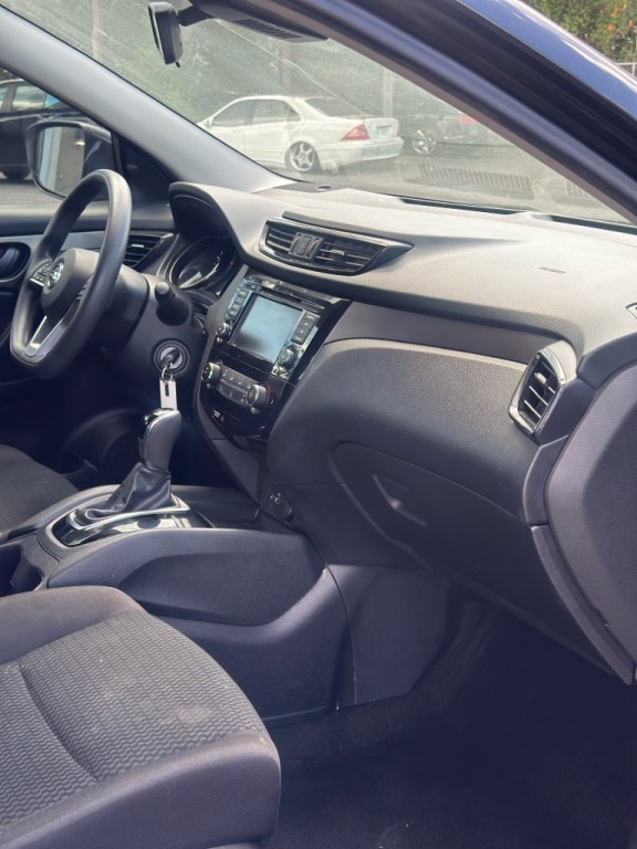 2020 Nissan Rogue Image 14