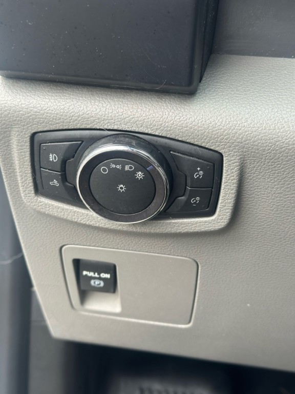 2018 Ford F-150 Image 12