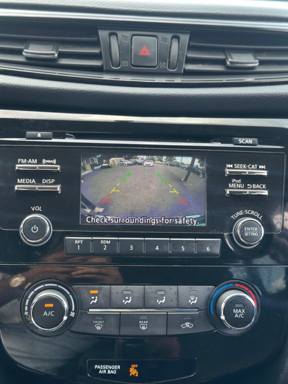 2017 Nissan Rogue Image 14