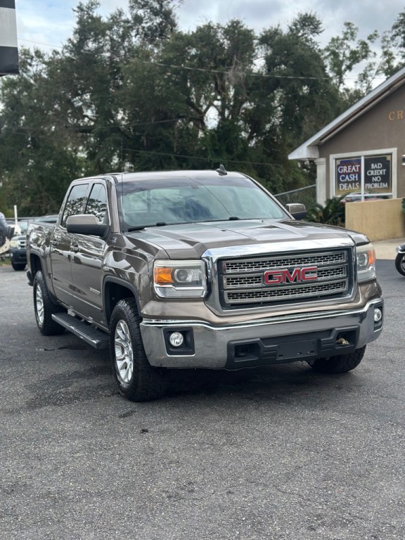 2015 GMC Sierra Image 2