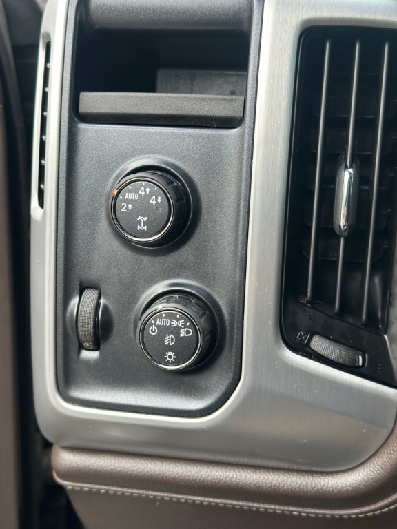 2015 GMC Sierra Image 10