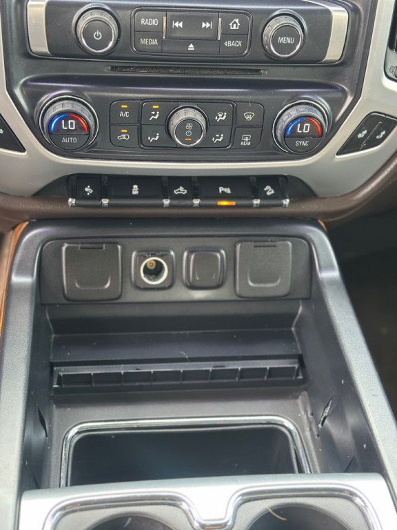 2015 GMC Sierra Image 13