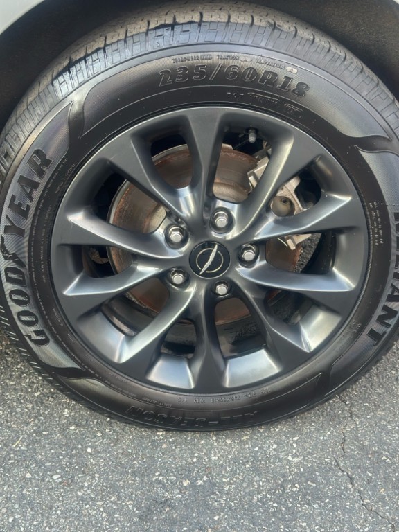 2021 Chrysler Pacifica Image 7