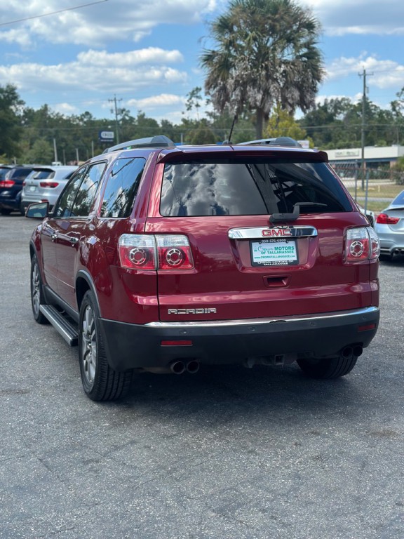 2010 GMC Acadia Image 4
