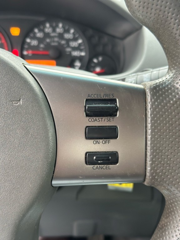 2007 Nissan Frontier Image 10