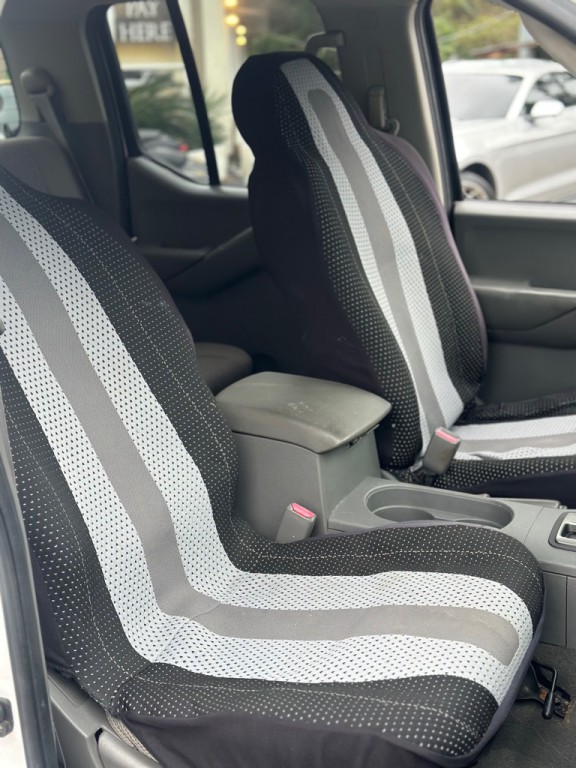 2007 Nissan Frontier Image 15