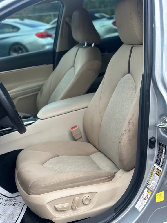 2018 Toyota Camry Image 3