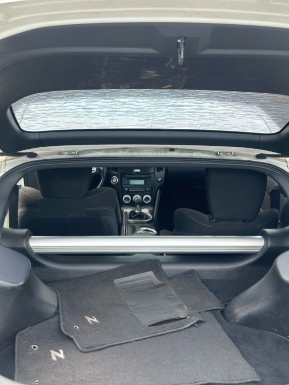 2015 Nissan 370Z Image 17