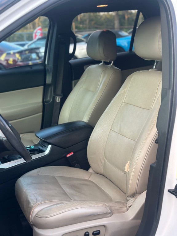 2014 Ford Explorer Image 8