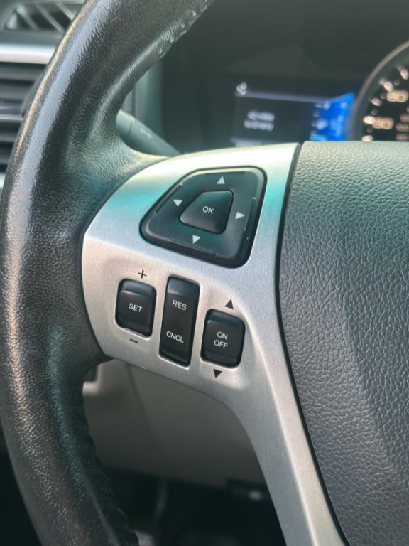2014 Ford Explorer Image 12