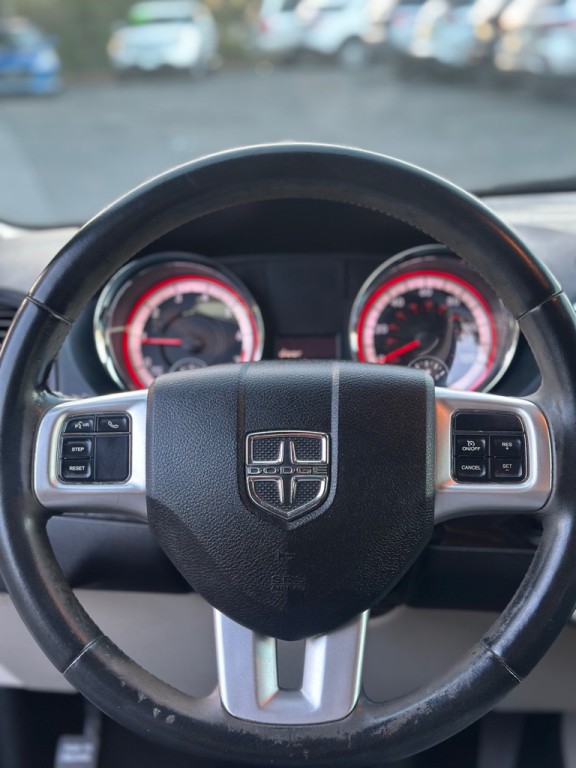 2013 Dodge Grand Caravan Image 7