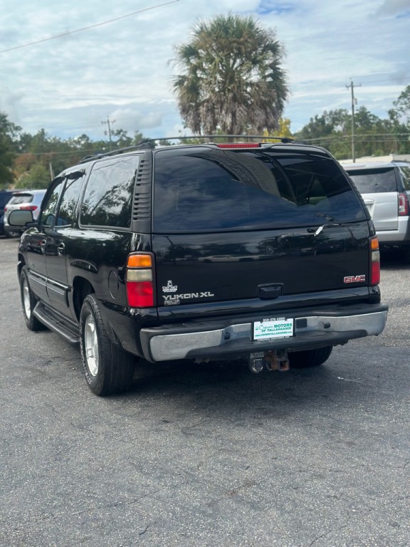 2004 GMC Yukon Image 5