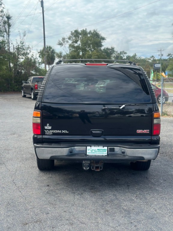 2004 GMC Yukon Image 6
