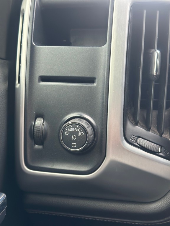 2018 GMC Sierra Image 14