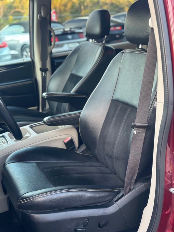 2018 Dodge Grand Caravan Image 8