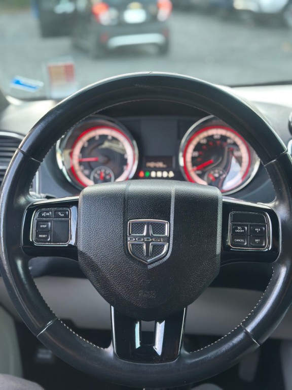 2018 Dodge Grand Caravan Image 9