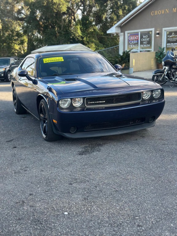 2013 Dodge Challenger Image 2