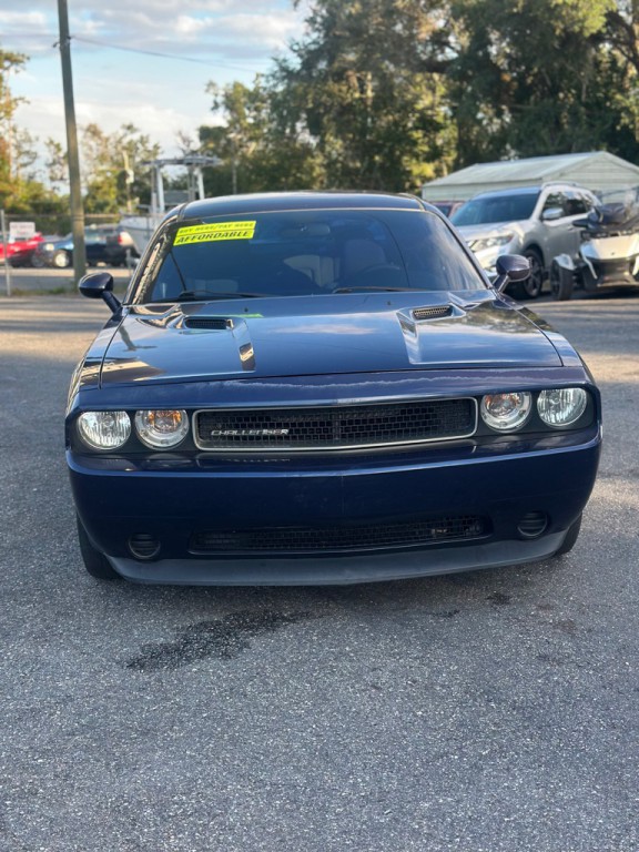 2013 Dodge Challenger Image 3
