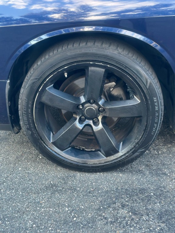 2013 Dodge Challenger Image 7