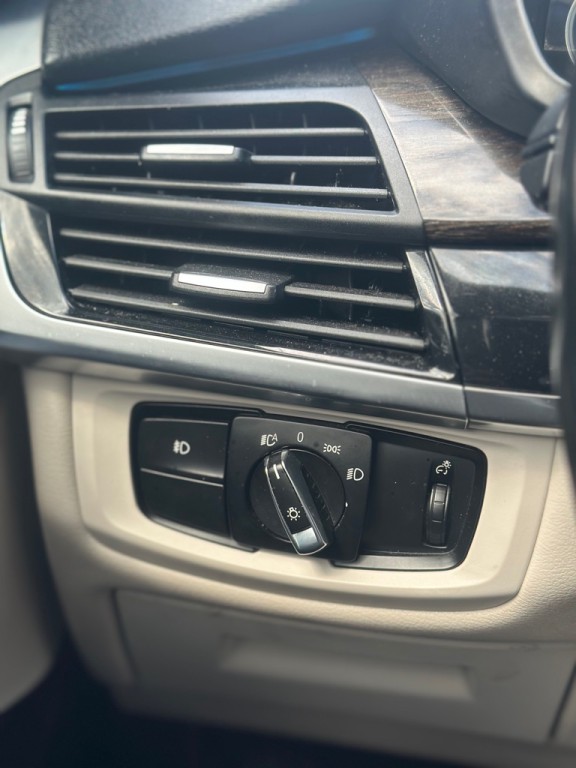 2016 BMW X5 Image 15