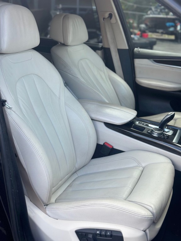 2016 BMW X5 Image 21