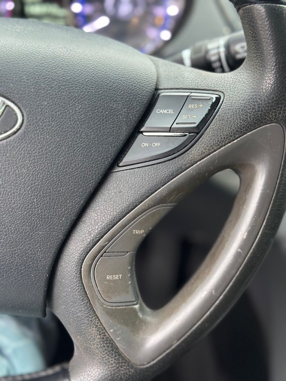 2013 Hyundai Sonata Image 8