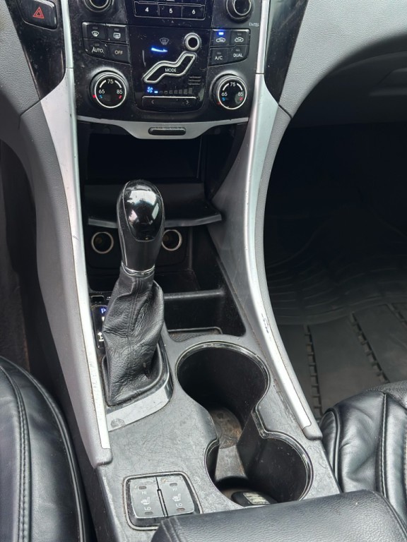 2013 Hyundai Sonata Image 12