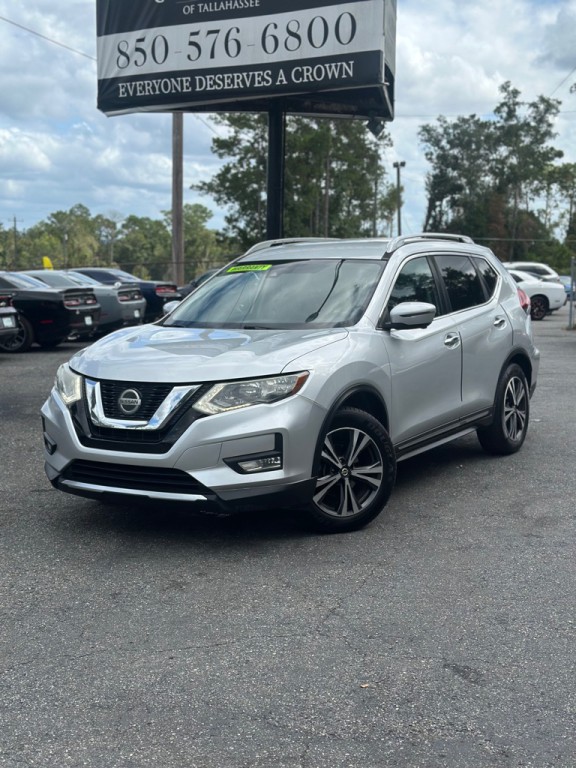 2018 Nissan Rogue Image 1