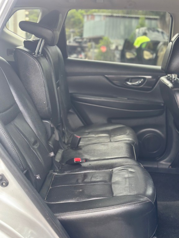 2018 Nissan Rogue Image 18