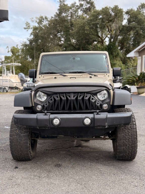 2017 Jeep Wrangler Unlimited Image 2