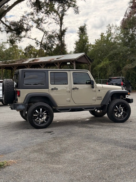 2017 Jeep Wrangler Unlimited Image 4