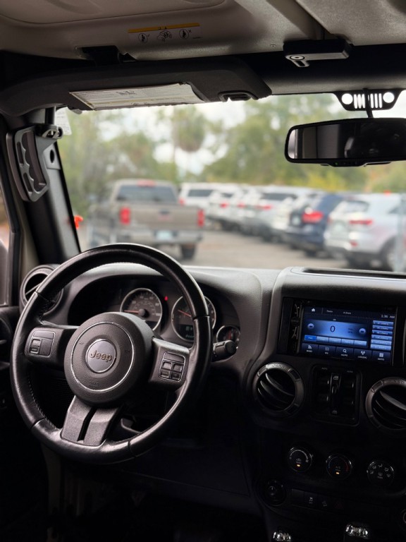 2017 Jeep Wrangler Unlimited Image 12