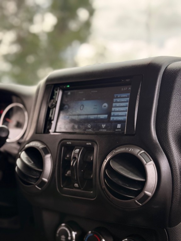 2017 Jeep Wrangler Unlimited Image 14