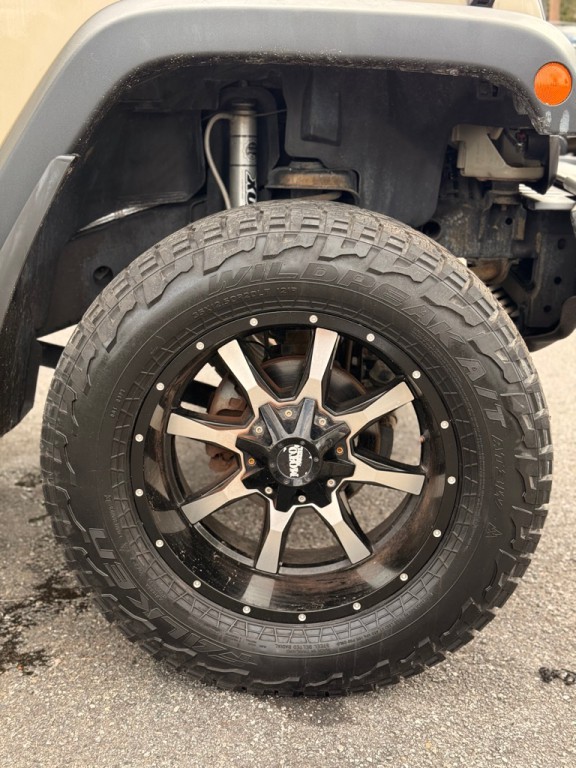 2017 Jeep Wrangler Unlimited Image 16