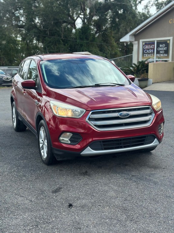 2017 Ford Escape Image 2