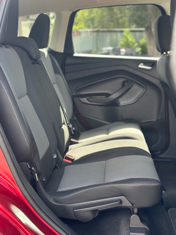2017 Ford Escape Image 19